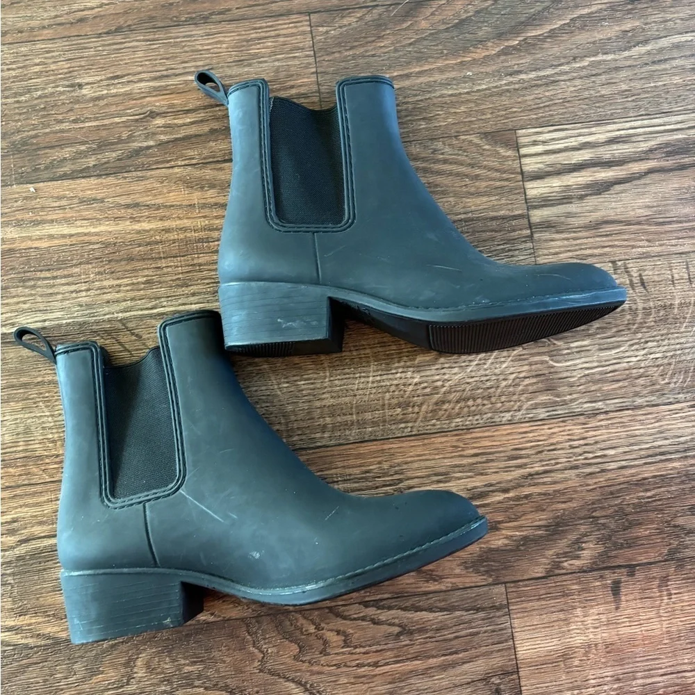 Jeffrey Campbell preowned size